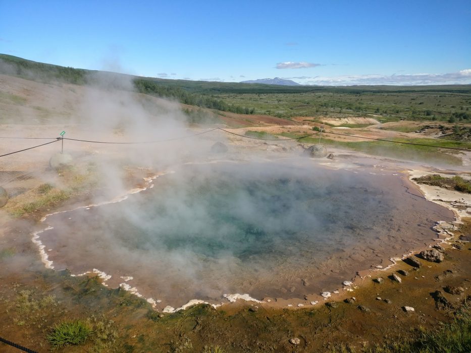 125702 area del Geysir